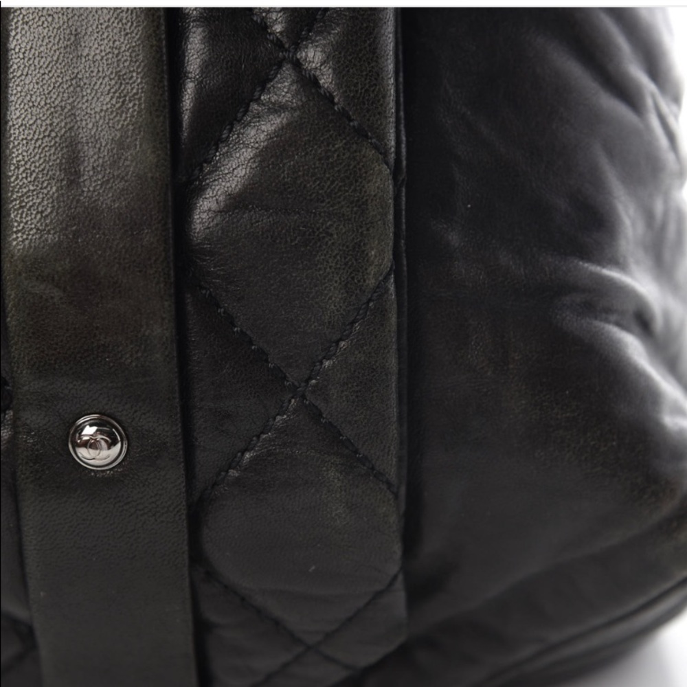 ♥️ RARE CHANEL Discontinued 8 Knots Lambskin Black Large Bag - Picture 3 of 10